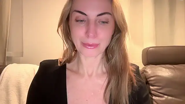 RachellAmazing online show from 02/17/25, 09:08