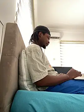 finefinance online show from 10/28/25, 06:17