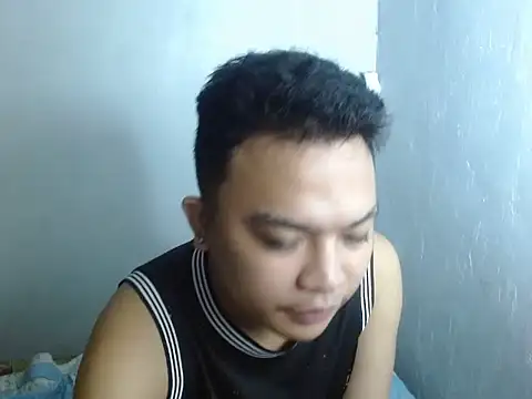 Snapshot of xsweetasian69x chatting on 02/17/26, 12:18 xsweetasian69x online show from 02/17/26, 12:18