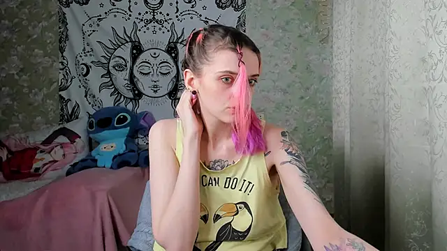 Snapshot of Cutie_Adelia chatting on 03/21/25, 10:50 Cutie Adelia online show from 03/21/25, 10:50