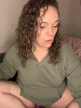 AuroraSummers online show from 02/21/25, 05:13