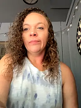 AuroraSummers online show from 09/08/25, 03:11