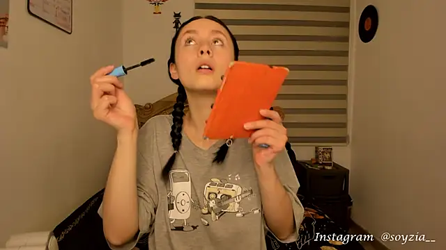 bellaa-w online show from 12/03/24, 04:03