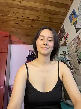 bellaa-w online show from 03/29/26, 10:32