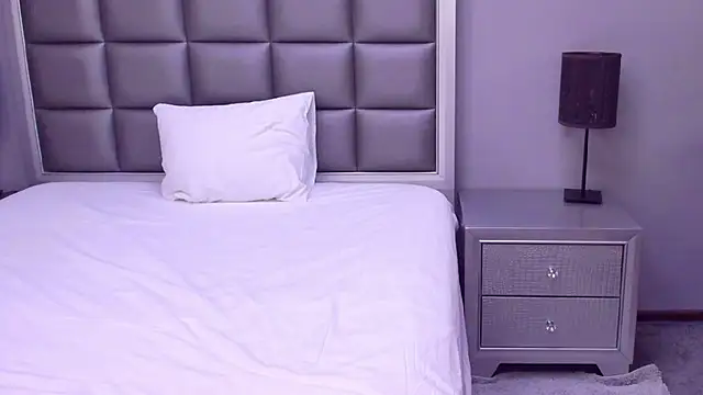 Snapshot of HellennSweet chatting on 02/06/25, 05:14 HellennSweet online show from 02/06/25, 05:14