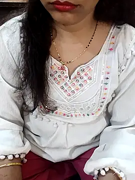 Diya 143 online show from 10/18/25, 05:32