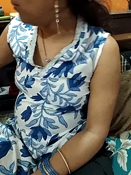 Diya 143 online show from 03/28/26, 03:55