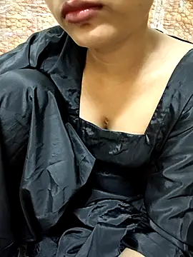 Snapshot of Nupur_69 chatting on 10/10/25, 07:35 Nupur 69 online show from 10/10/25, 07:35