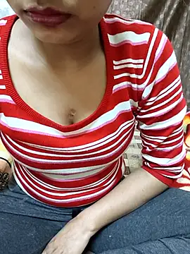 Snapshot of Nupur_69 chatting on 02/01/26, 08:40 Nupur 69 online show from 02/01/26, 08:40