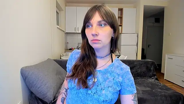 StacyTigerr online show from 02/03/25, 09:07