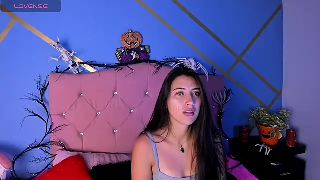 brenda moris01 online show from 10/21/25, 09:15