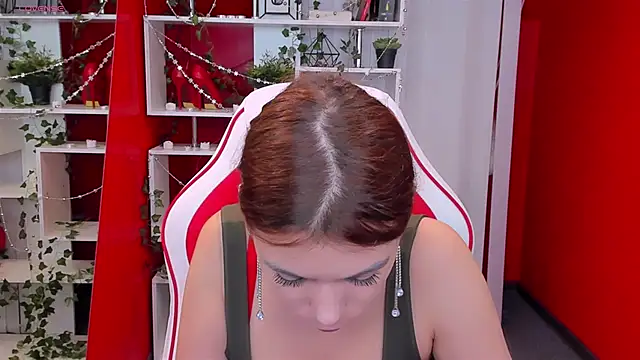 Snapshot of KateCloud chatting on 02/09/25, 05:11 KateCloud online show from 02/09/25, 05:11