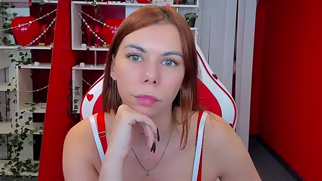 Snapshot of KateCloud chatting on 02/18/25, 12:15 KateCloud online show from 02/18/25, 12:15