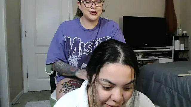 nativepumpkin95 online show from 01/17/25, 08:00