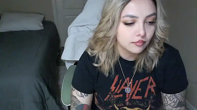 nativepumpkin95 online show from 03/01/25, 12:50