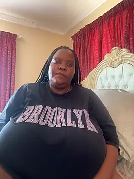 Michyboldy online show from 12/17/24, 10:55