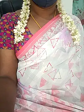 Tamil-hotwife online show from 02/04/26, 04:24