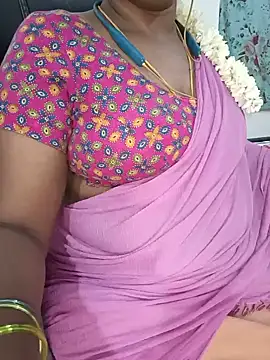 Snapshot of Tamil-hotwife chatting on 06/26/26, 05:39 Tamil-hotwife online show from 06/26/26, 05:39