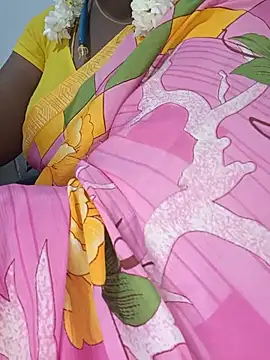 Snapshot of Tamil-hotwife chatting on 07/16/26, 04:02 Tamil-hotwife online show from 07/16/26, 04:02