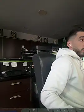 dk2995 online show from 12/24/24, 06:44