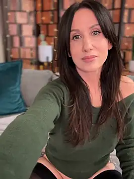 Fiona Kent  online show from 01/18/26, 01:42