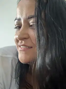 Snapshot of New_Arab_Kingdom chatting on 10/23/25, 04:50 New Arab Kingdom online show from 10/23/25, 04:50