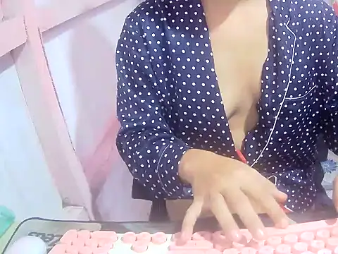 WildAss 18 online show from 02/18/25, 11:08