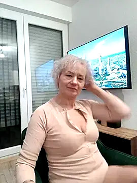 Hot Ann52 online show from 02/13/25, 06:48