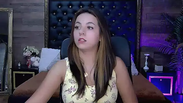 PlayfulElla online show from 10/02/25, 08:10