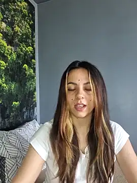 PlayfulElla online show from 04/16/26, 10:16