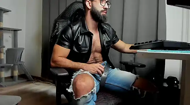 liamaesthetic online show from 02/28/25, 09:58