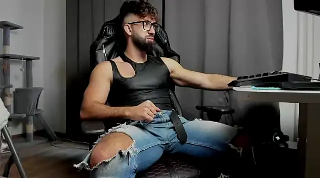 liamaesthetic online show from 03/05/25, 06:12