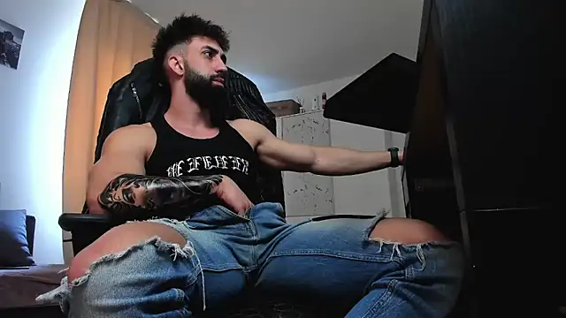 liamaesthetic online show from 04/11/26, 07:45