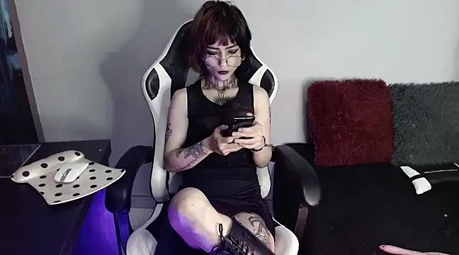 Ardat Lili69 online show from 01/10/25, 12:47