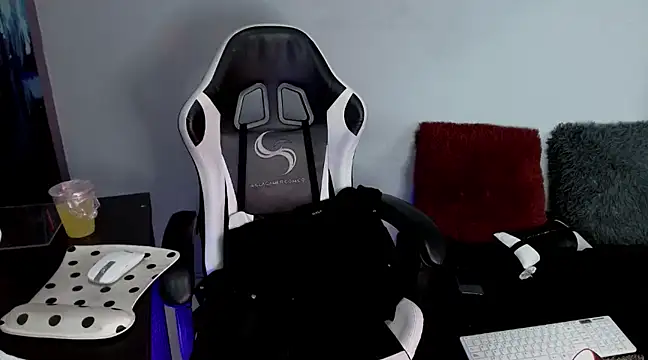 Ardat Lili69 online show from 01/11/25, 04:46