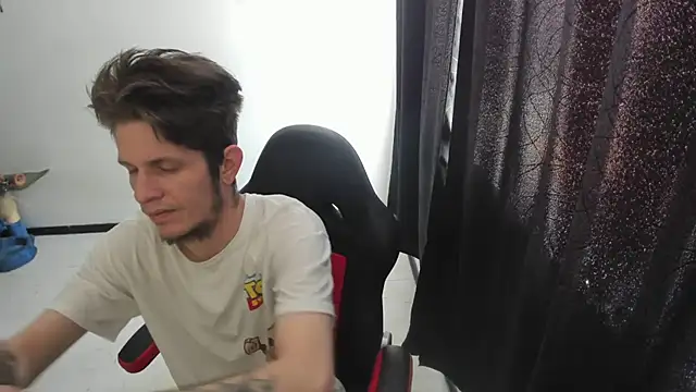 Jeff Waltonxh online show from 12/16/25, 04:56