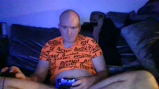 Snapshot of Janssen88 chatting on 01/14/26, 10:47 Janssen88 online show from 01/14/26, 10:47