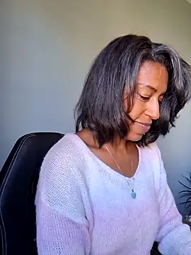 Goldenlace online show from 01/13/25, 01:28