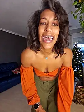 Goldenlace online show from 12/19/25, 09:27