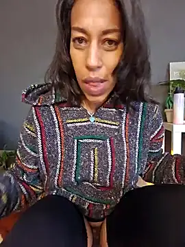 Goldenlace online show from 02/17/26, 09:39