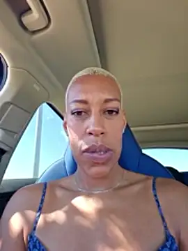 Goldenlace online show from 04/15/26, 10:00