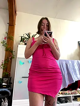 Daisy Michto Officiel online show from 12/06/24, 09:10