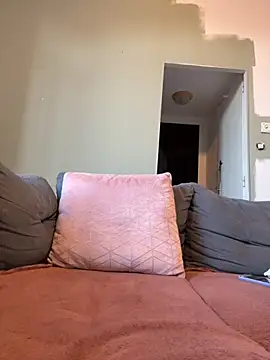 Daisy Michto Officiel online show from 10/06/25, 06:44