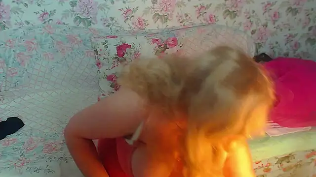 BustyDonnaSexyy online show from 03/01/25, 11:28