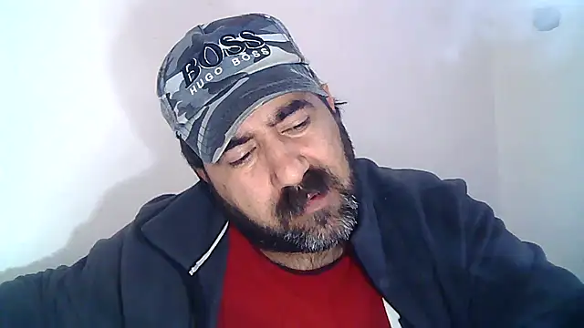 Snapshot of ZYXEL353 chatting on 01/21/25, 12:39 ZYXEL353 online show from 01/21/25, 12:39