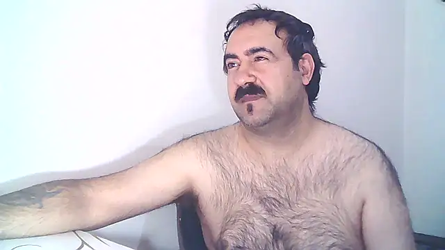 Snapshot of ZYXEL353 chatting on 02/16/25, 11:26 ZYXEL353 online show from 02/16/25, 11:26