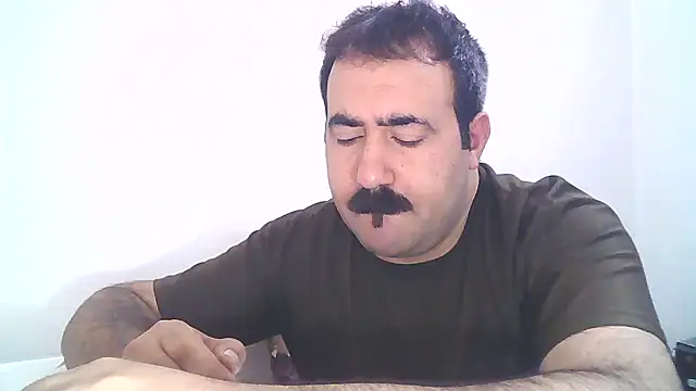 Snapshot of ZYXEL353 chatting on 03/12/25, 09:56 ZYXEL353 online show from 03/12/25, 09:56