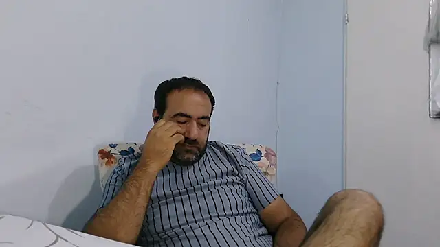 Snapshot of ZYXEL353 chatting on 11/10/25, 10:42 ZYXEL353 online show from 11/10/25, 10:42