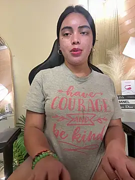 HotstuffCherrySummer online show from 03/22/25, 12:04