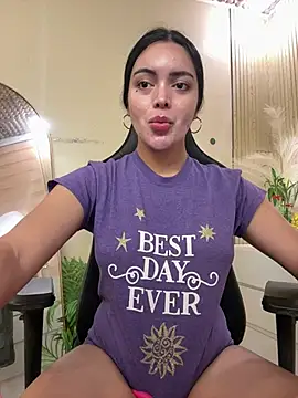 HotstuffCherrySummer online show from 02/12/26, 08:53